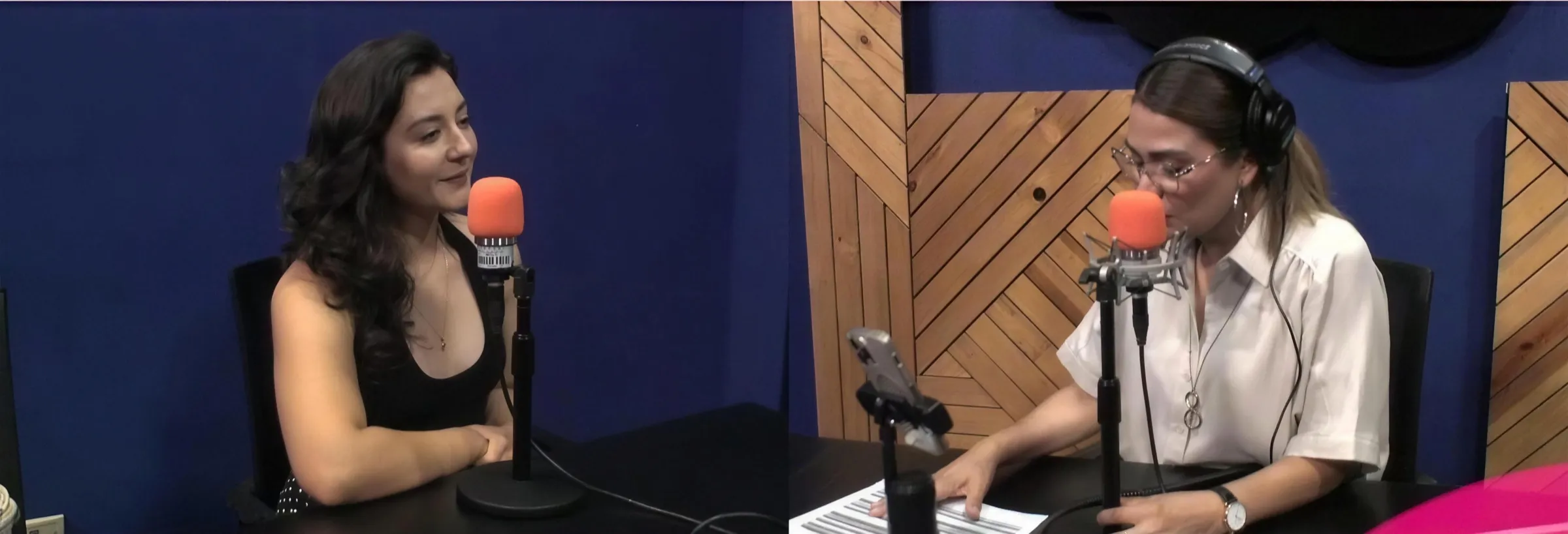 María Fernanda en entrevista de radio en el programa Más que Mujer